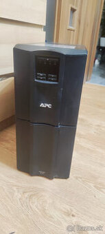 APC Smart-UPS 2200