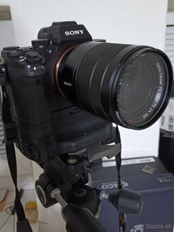 SONY A 7 R lll + Sony FE ZA 24-70 f4 oss (24-105) Canon