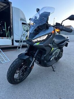 Honda X ADV 750 Special