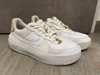 predám tenisky Nike Air Force veľ 40,5