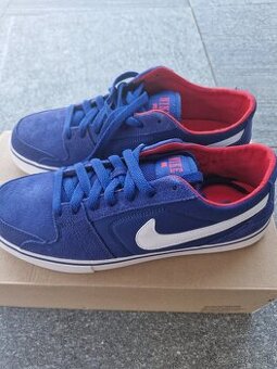 NIKE  tenisky nové,veĺkosť 41