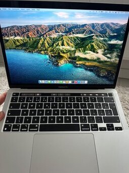 Apple MacBook Pro M2