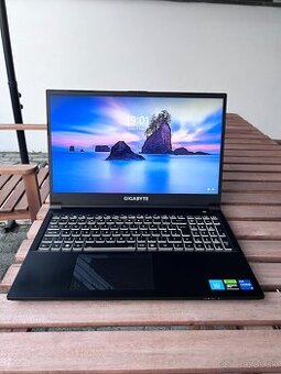 Gaming laptop Gigabyte G5/KF/i5-12500H/15,6"/FHD/16GB/512GB