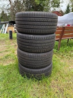 Predám letné pneu 245/45 r18