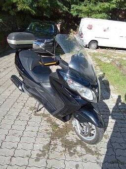 Predám Suzuki Burgman 400
