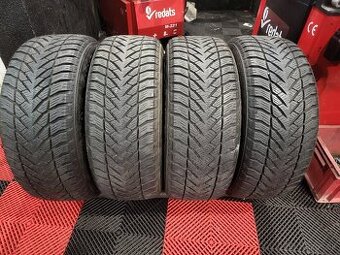 235/55 R17 Goodyear zimne pneumatiky