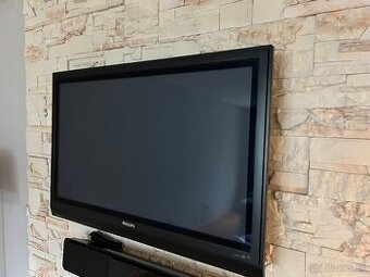 Predám TV Philips 107 cm