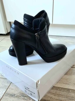 Dámske topánky Albano,  Wojas....