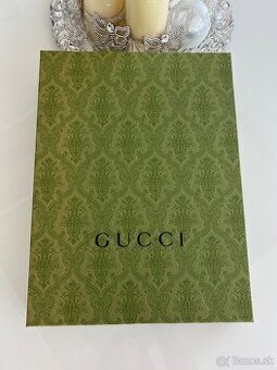 Gucci krabica