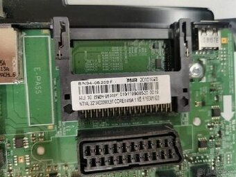 Samsung UE32j4000AW diely