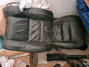 Kožené sedladlá Jeep Grand Cherokee WK2