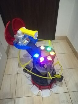 Paw Patrol Mighty Tower Labkova patrola veza centrala