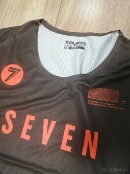 Seven Zero