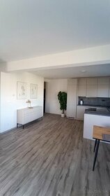 3 izbový byt v Trenčíne 85 m2  650 € mesačne - 1