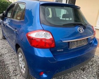 Rozpredam TOYOTA AURIS 1.33 Dual-VVTi 73kW 1NR-FE 2010