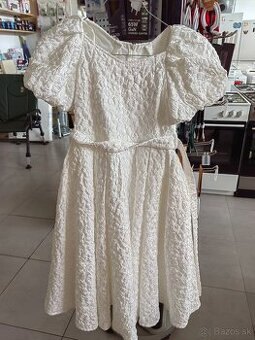 Detske saty na prijimanie