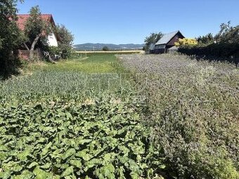 NA PREDAJ EXKLUZÍVNY STAVEBNÝ POZEMOK (800 m2), SO...