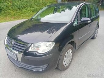 VW TOURAN 1.9 TDI TOP STAV