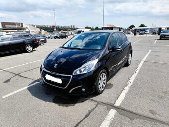 Peugeot 208 1.2 Pure Tech VIP