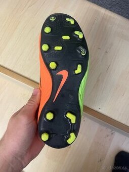 Nike Hypervenom