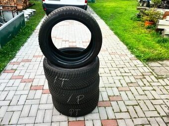 celoročné pneumatiky 235/45 r18