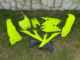 Plasty UFO Suzuki RMZ 250/450 - 1