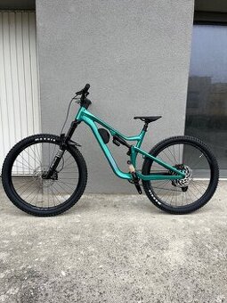 NOVÝ NEPOUŽITÝ FOCUS JAM 6.8 2025 - ZÁRUKA