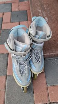 Kolieskové korčule 43