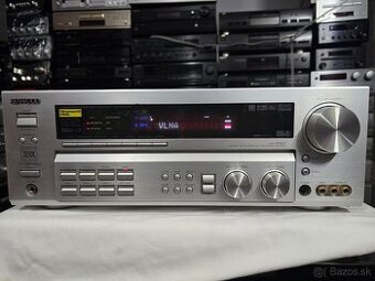 Kenwood KRF-X9070D top av receiver
