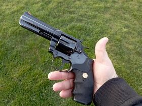 Predám Revolver 357 magnum. - 1