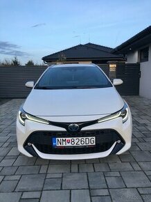 Toyota Corolla Combi 1.8 CVT 2020 Automat Hybrid Style+Tech