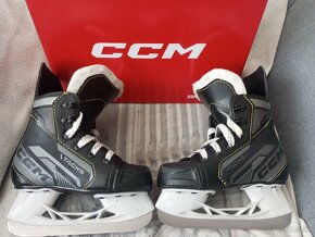 Detské hokejové korčule CCM - 1