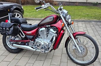 SUZUKI VS800 INTRUDER. /TOP, r. 1998,/krásny stav