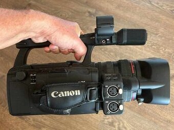 Videokamera Canon XH A1