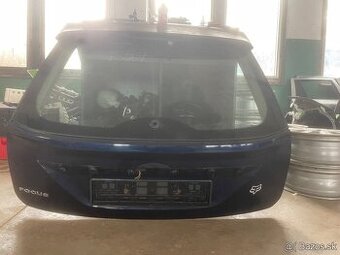Kufor piate dvere Ford Focus Mk2 HB II 2011
