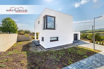 4–IZBOVÝ RODINNÝ DOM,KOBYLY okr.BARDEJOV,TERASA,GARÁŽ,564m2
