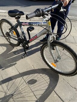 Potrebujem predať bicykel pre môjho syna od 6 -7rokov, cena