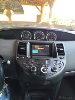 Nissan Primera P12