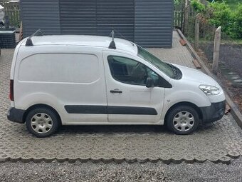 Predám Peugeot Partner r.v. 2013