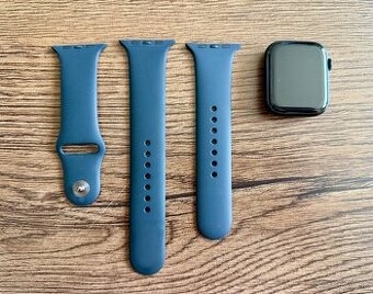 Inteligentné hodinky Apple Watch Series 7 45mm GPS