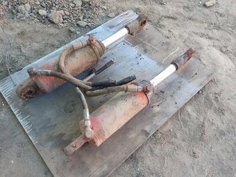 2x hydraulický piest valec dvojcinny