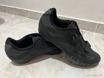 Cyklistické tretry Giro rincon 44