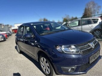 dacia sandero 1.2 2015 modra farba
