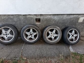 Elektróny R 15