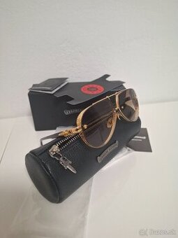 Chrome hearts