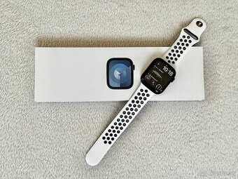 Apple Watch 9 45mm, TOP STAV, ZDRAVIE BATÉRIE 100%