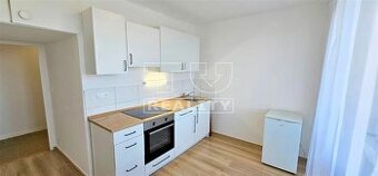 Na predaj 2-izbový byt s tromi balkónmi v centre Nitry,...