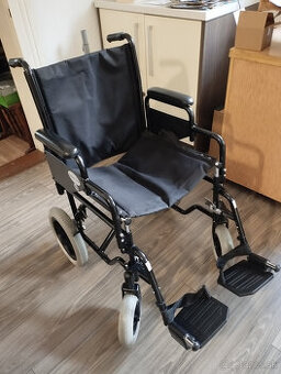 Mechanický invalidný vozík