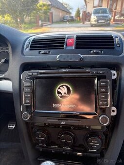 Skoda Columbus 2011 RNS510 Navi LED SSD Mapy V17 2020