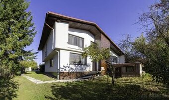 PREDAJ: Veľký rodinný dom na výnimočnom mieste 218m2, Banská